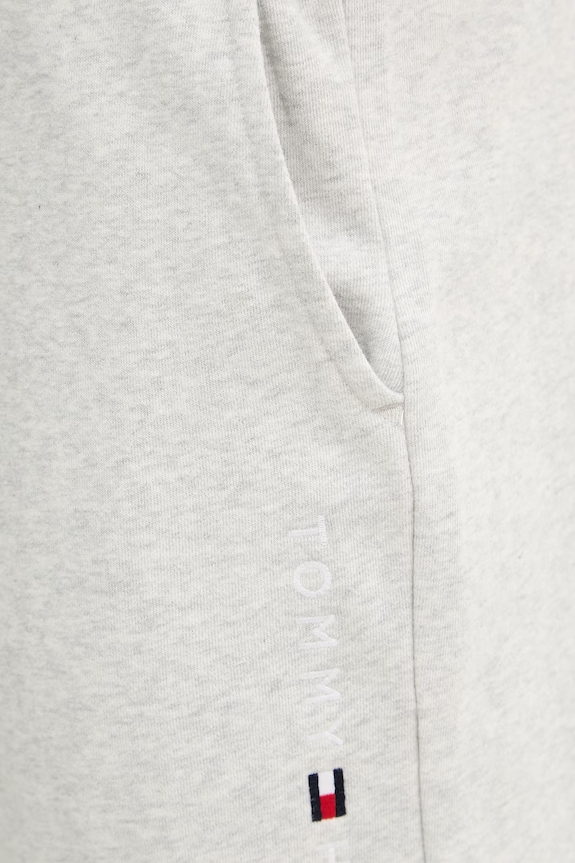 Tommy Hilfiger teplákové nohavice pánske s bavlnou sivá UM0UM03664