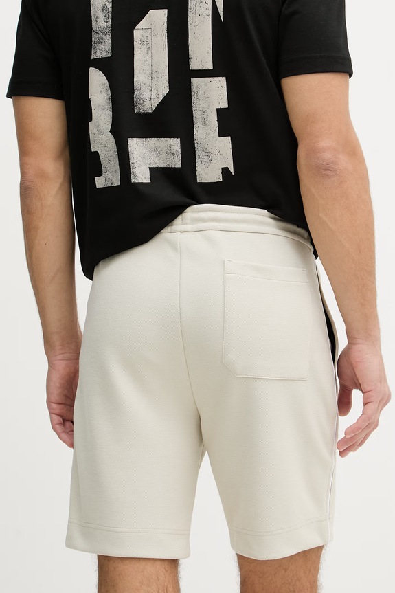 Îmbrăcăminte BOSS Green Pantaloni scurți bărbați 50561776 bej