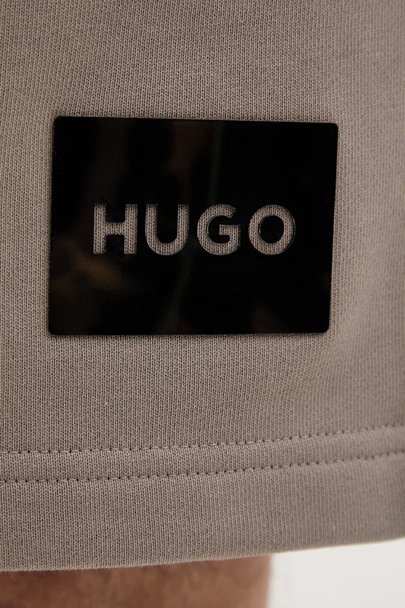 HUGO spodnie dresowe męskie bawełniane Darix beżowy 50557471