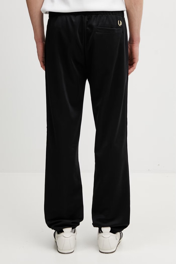 Odzież Fred Perry spodnie dresowe męskie T2303 czarny
