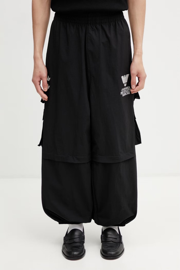 adidas Originals adidas x Willy Chavaria pantaloni de trening pentru bărbați negru KS6439.