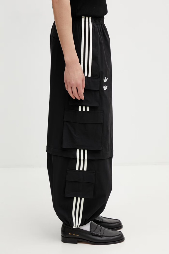 adidas Originals adidas x Willy Chavaria pantaloni de trening pentru bărbați negru KS6439.