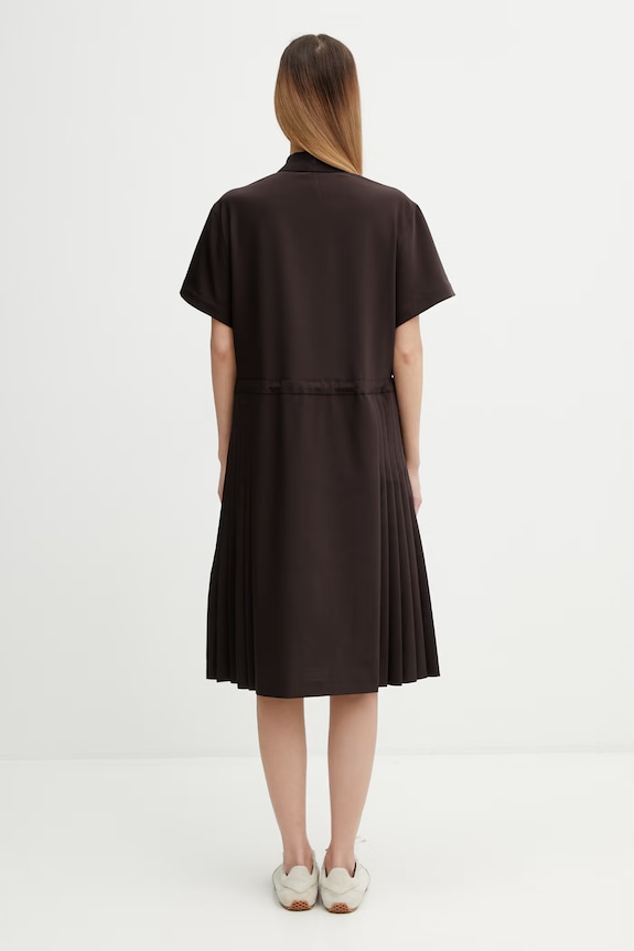 Îmbrăcăminte Lacoste rochie de vară simplă cu lână EF0197 maro