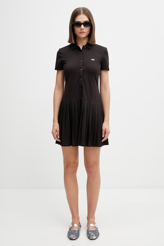 Lacoste sukienka gładka z bawełną EF1822 brązowy
