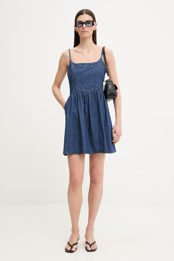 Levi's šaty s rozšíreným strihom rifľové JOLENE DENIM 005IG.0001 modrá SS26