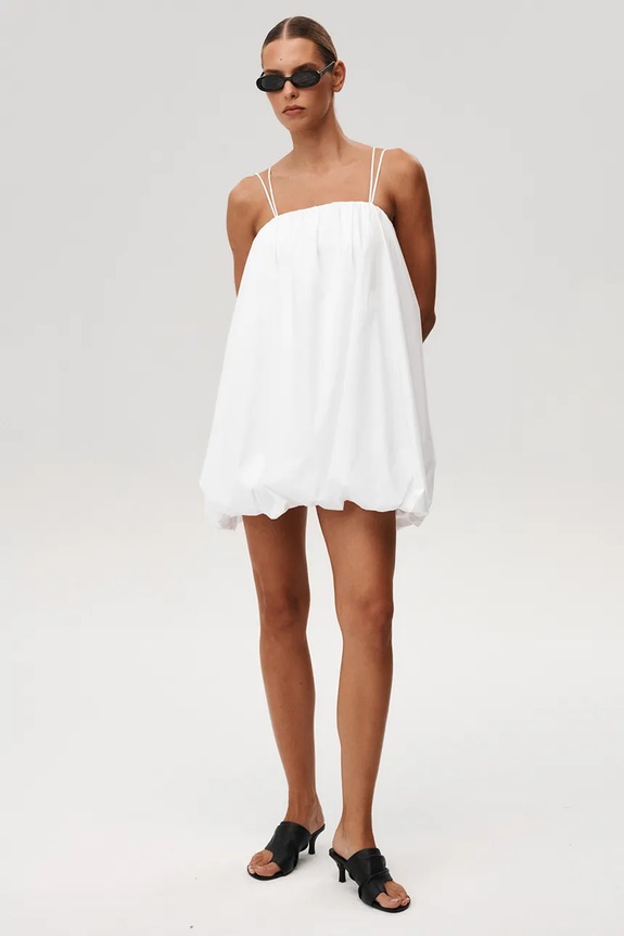 Undress Code sukienka Cloud Dress 1182 biały SS26