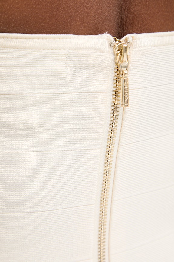 Guess priliehavé šaty s viskózou ARISA W6GK83.Z0686 béžová