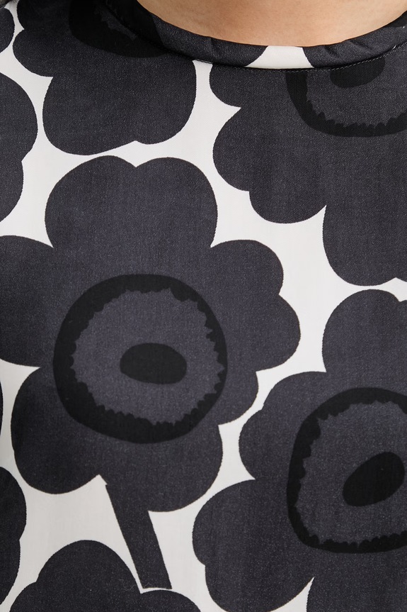 Marimekko letné šaty s lyocellom 095147 čierna