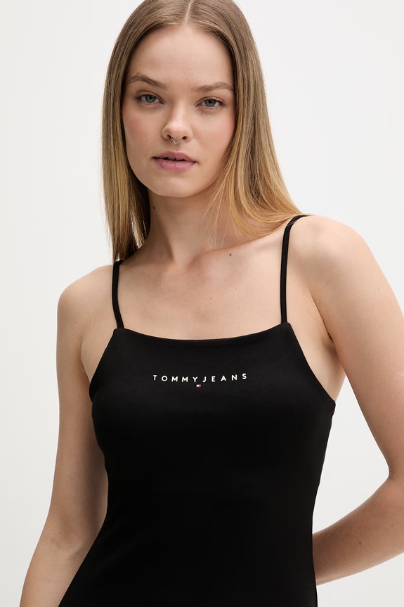 Tommy Jeans sukienka z wiskozą czarny DW0DW22338