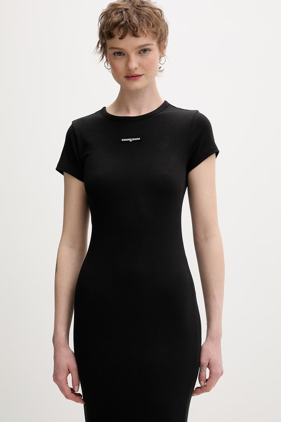 Tommy Jeans sukienka z wiskozą czarny DW0DW22339
