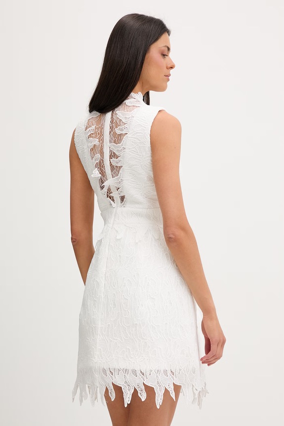 Ruházat Bardot ruha 60281DB fehér