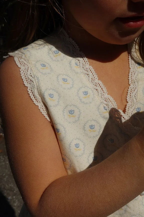 Dievčenské bavlnené šaty Konges Sløjd COEUR LACE DRESS GOTS KS104747.PPY2