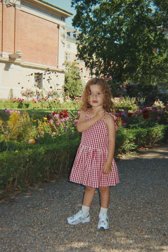 Konges Sløjd šaty bavlnené ISOTTA DRESS GOTS KS105603.PPY2