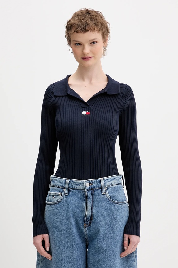 Sveter Tommy Jeans nášivka tmavomodrá DW0DW22036