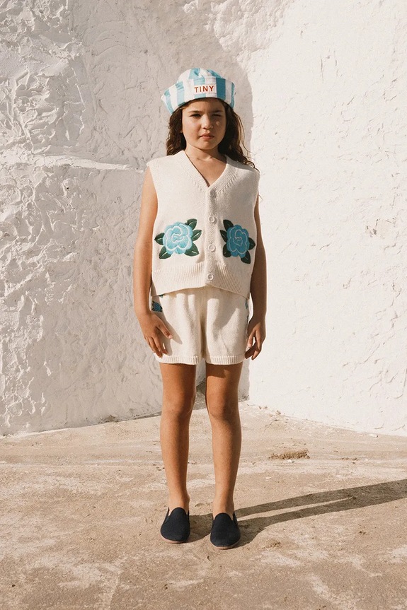 Tinycottons gyerek pamut mellény FLOWERS KNITTED VEST SS26.405 bézs