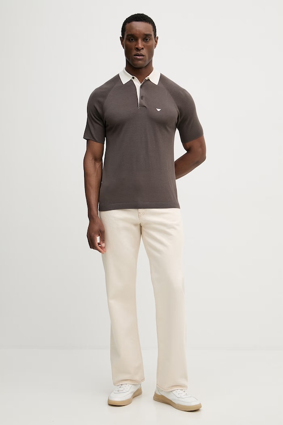 Emporio Armani póló selyemkeverékből EM004622.AF25247 barna SS26