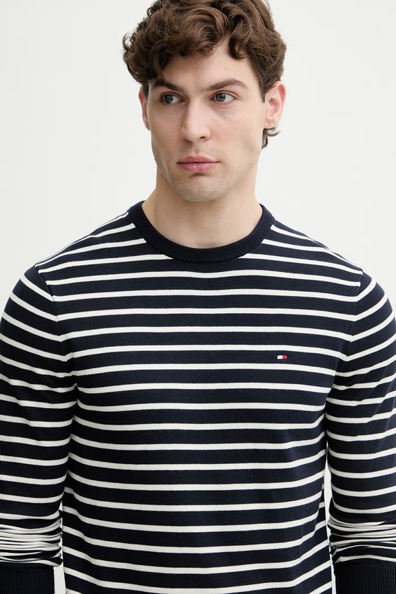Tommy Hilfiger pulover za muškarce od pamuka mornarsko plava MW0MW39999.