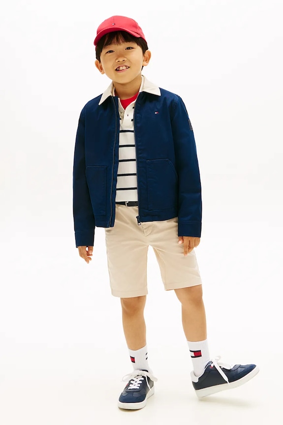 Băieți Tommy Hilfiger pantaloni scurți chinos pentru copii, din bumbac KB0KB09641.104.122.PPY2 bej