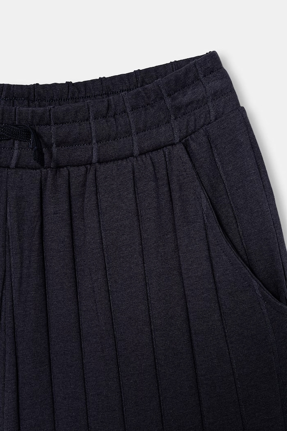 Chłopiec Guess szorty dresowe dziecięce L6GD07.KF721.PPY2.M granatowy