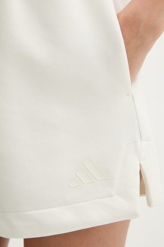 adidas pantaloni scurți bej JV9876