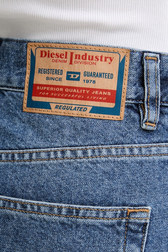 Diesel pantaloni scurți pentru femei, din denim DE-HELIOS albastru A22266.0ADBW