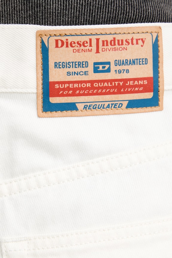 Diesel pantaloni scurți pentru femei, din denim DE-HELIOS alb A22266.09I41