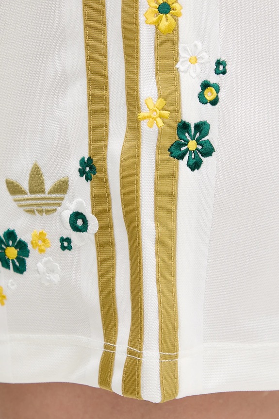 adidas Originals pantaloni scurți Liberty London bej KE3663