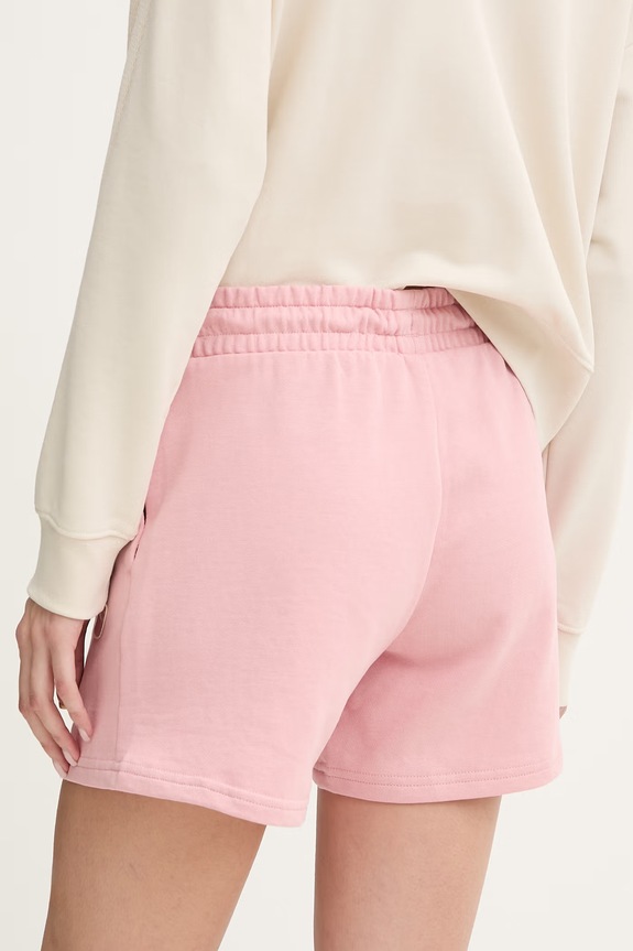 Odzież Puma szorty bawełniane Essential elevated 691859 różowy