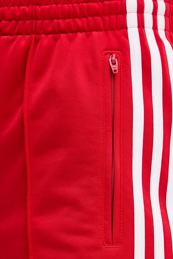 Kratke hlače adidas Originals crvena KT4656