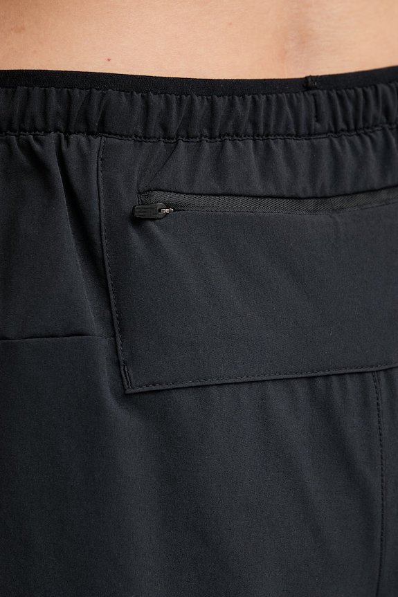 New Balance pantaloni scurți sport de femei negru WB61J868BK