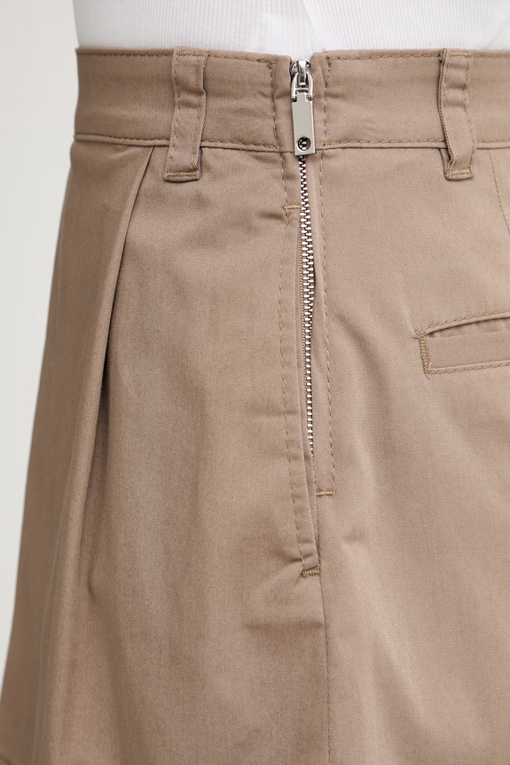 Max&Co. pantaloni scurți pentru femei, din bumbac cu elastan MCOMAESTRO maro 2616141024200
