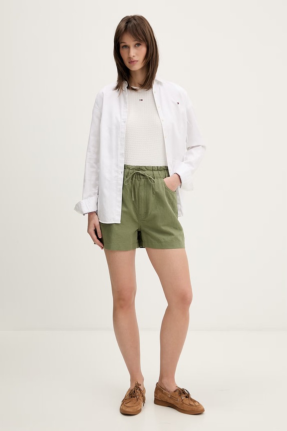 Tommy Jeans szorty damskie z lnem DW0DW22227 zielony SS26