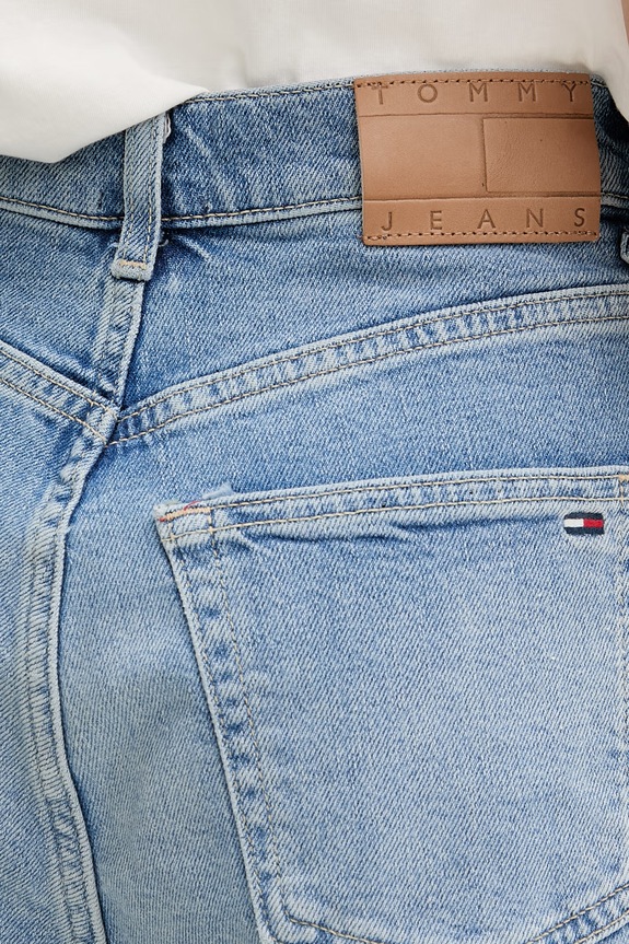 Tommy Jeans šortky dámske rifľové modrá DW0DW22692