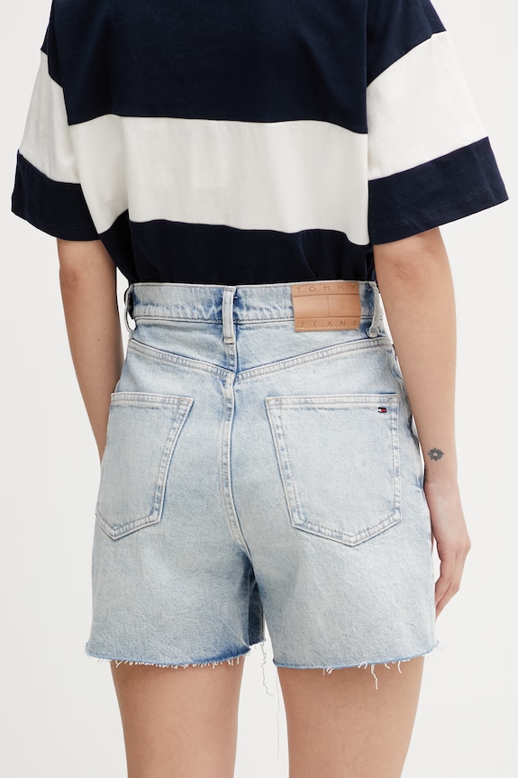 Oblečenie Tommy Jeans šortky dámske rifľové DW0DW22694 modrá