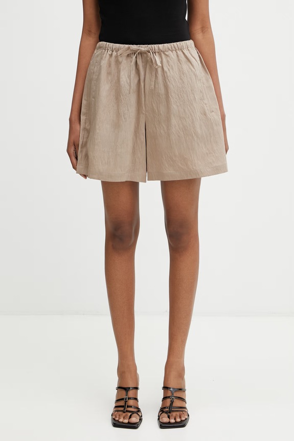 Maison Kitsuné Pantaloni scurți cu modal pentru femei maro QW01402WC5084
