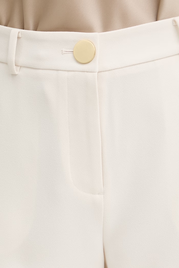 Armani Exchange pantaloni scurți de damă bej XW001950.AF21555