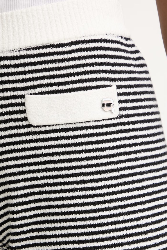 Karl Lagerfeld pantaloni scurți pentru femei IKON negru B2W10102