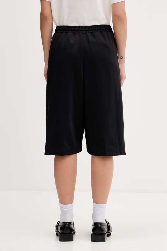 Oblečenie Šortky Fred Perry S2101 čierna