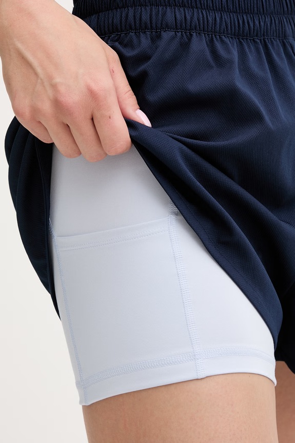 Lacoste pantaloni scurți pentru femei GF9972