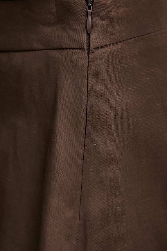 Haveone pantaloni scurți eleganți pentru femei, din vâscoză maro PCB.Q064