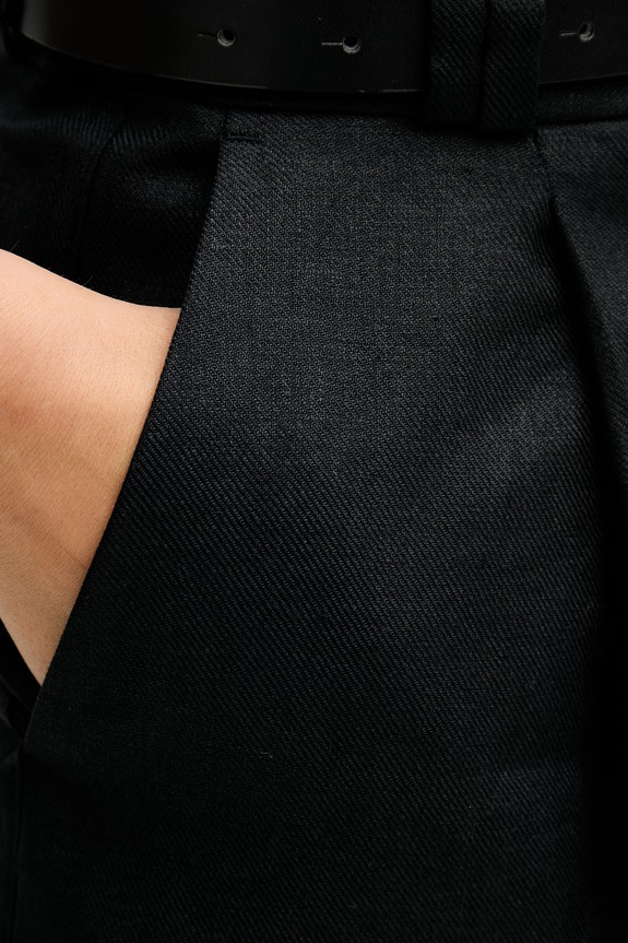 Sisley σορτς γυναικεία λινά μαύρο 4TTSL901Y