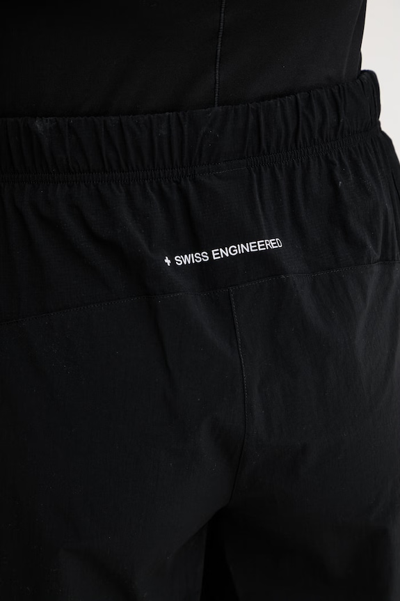 X-bionic σορτς Γυναικεία COREFUSION RUN DISCOVER μαύρο CF.R5AAS26W