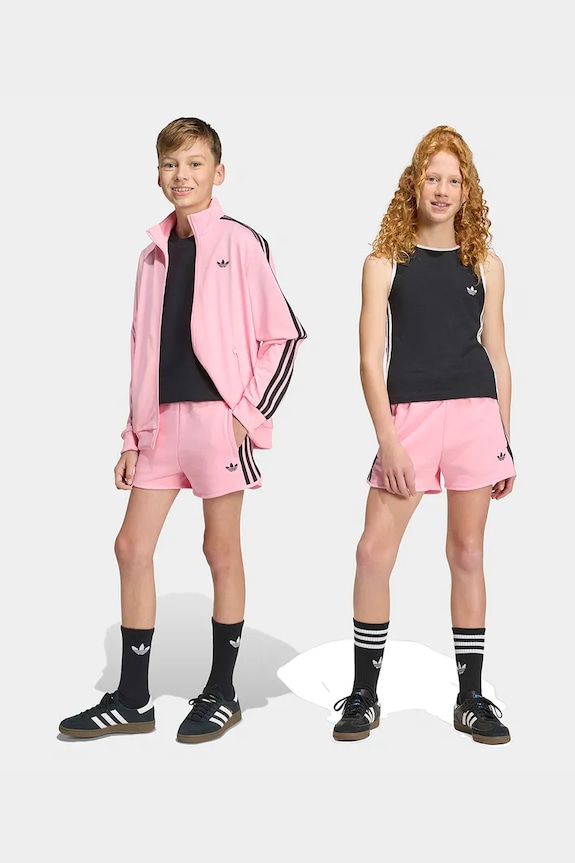 adidas Originals otroške kratke hlače z bombažem roza KC8669