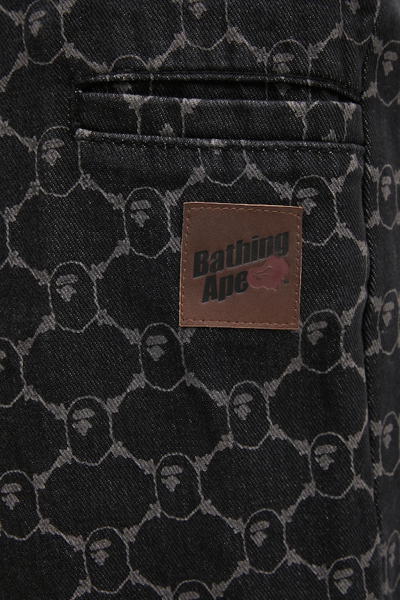 Джинсові шорти A Bathing Ape College Monogram 1L30151302 чорний
