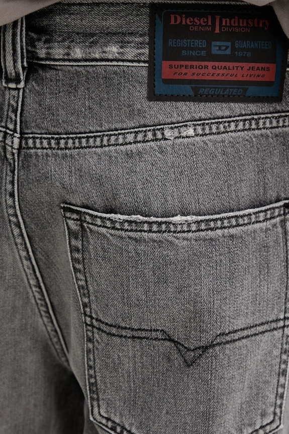 Diesel pantaloni scurți pentru bărbați, din denim gri A06430.09P08