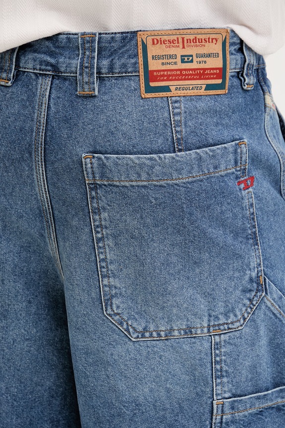 Diesel pantaloni scurți pentru bărbați, din denim D-LIVERY-W albastru A19270.0ADBW