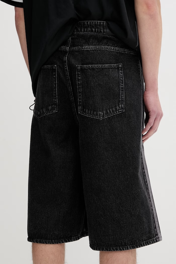 Îmbrăcăminte adidas Originals pantaloni scurți pentru bărbați Firebird KD1498 negru