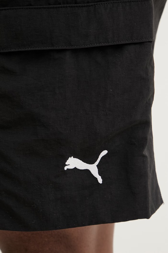 Puma szorty Wardrobe Essential czarny 629656