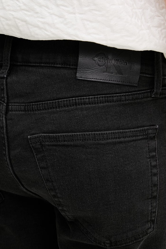 Calvin Klein Jeans pantaloni scurți pentru bărbați, din denim negru LV04RF921G