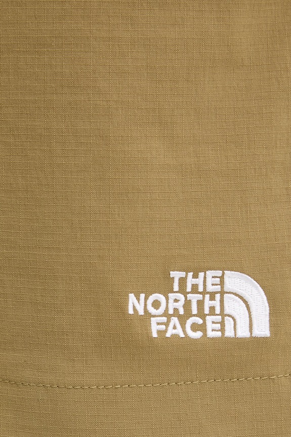 The North Face Class V Pathfinder sports shorts Men's green NF0A8B5T2EL1